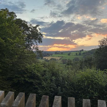 Lessilou Villa Mormont  Buitenkant foto