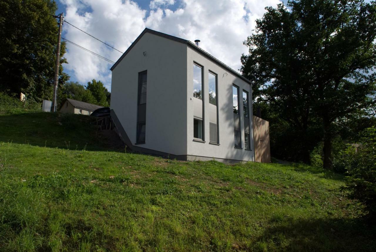 Lessilou Villa Mormont  Buitenkant foto